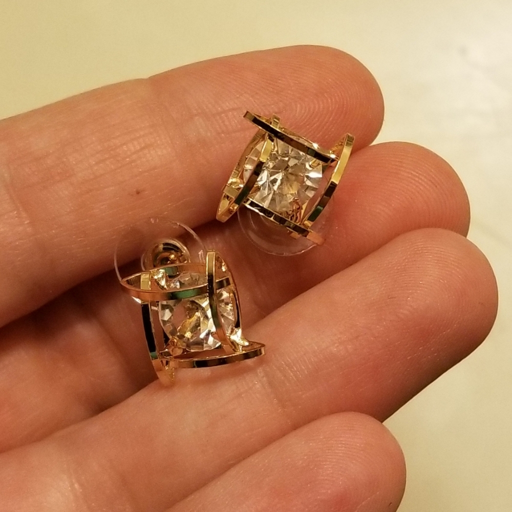 3/$23 "Caged diamond" Stud Earrings - Picture 6 of 7